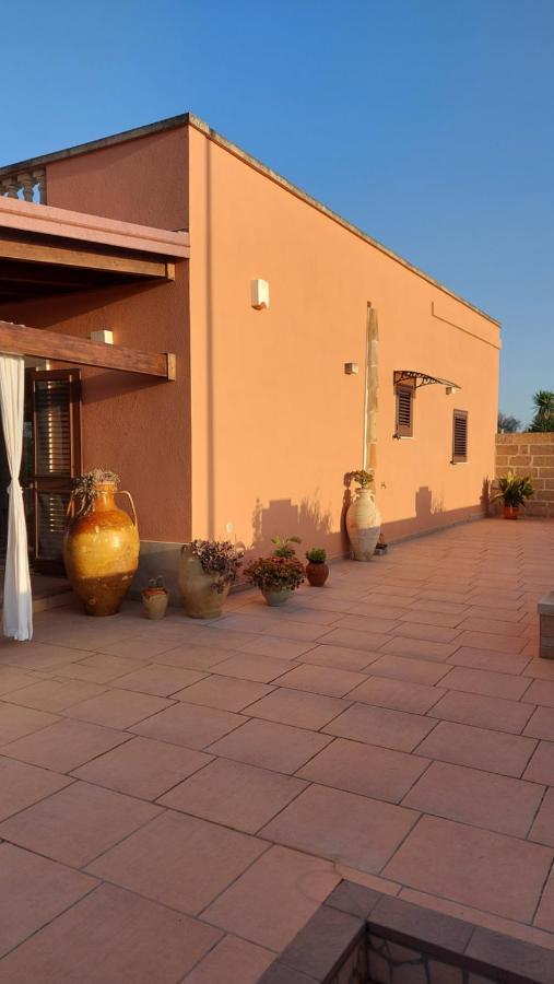 Oniro Specchia Bed & Breakfast Exterior photo