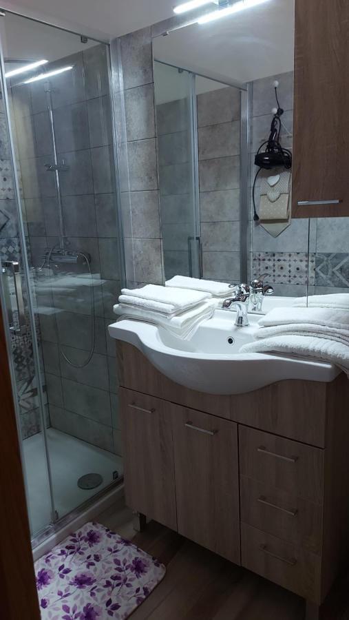 Oniro Specchia Bed & Breakfast Exterior photo
