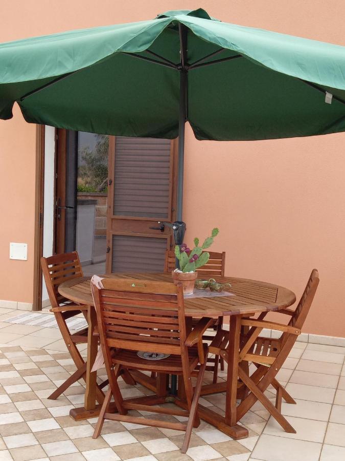 Oniro Specchia Bed & Breakfast Exterior photo